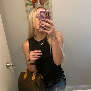 Meet your Posher, Dominique